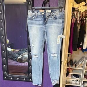 BKE Stella Light Blue Distressed Skinny Jeans